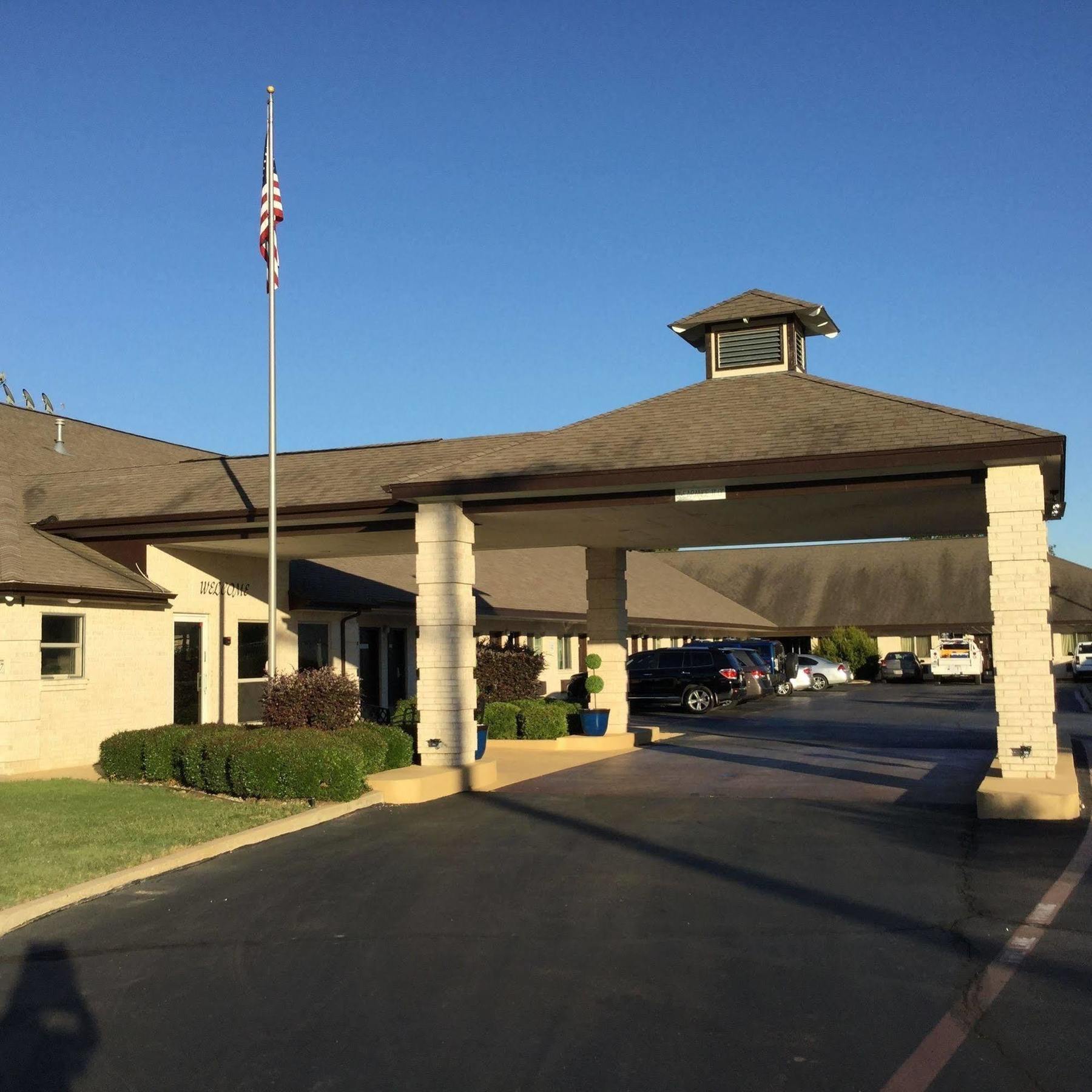 Super 8 By Wyndham Cleburne Motel Dış mekan fotoğraf